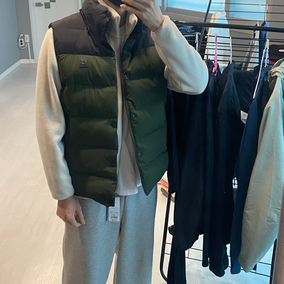 코오롱 헤스티아 구스 다운 패딩 베스트 100 카키  상품이미지1