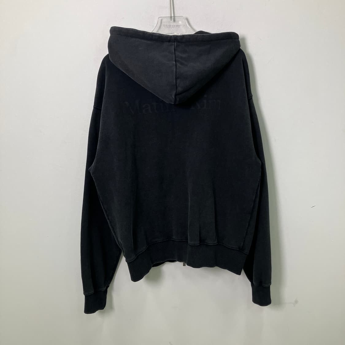 마뗑킴 블랙 피그먼트 다잉 후드집업  상품이미지2