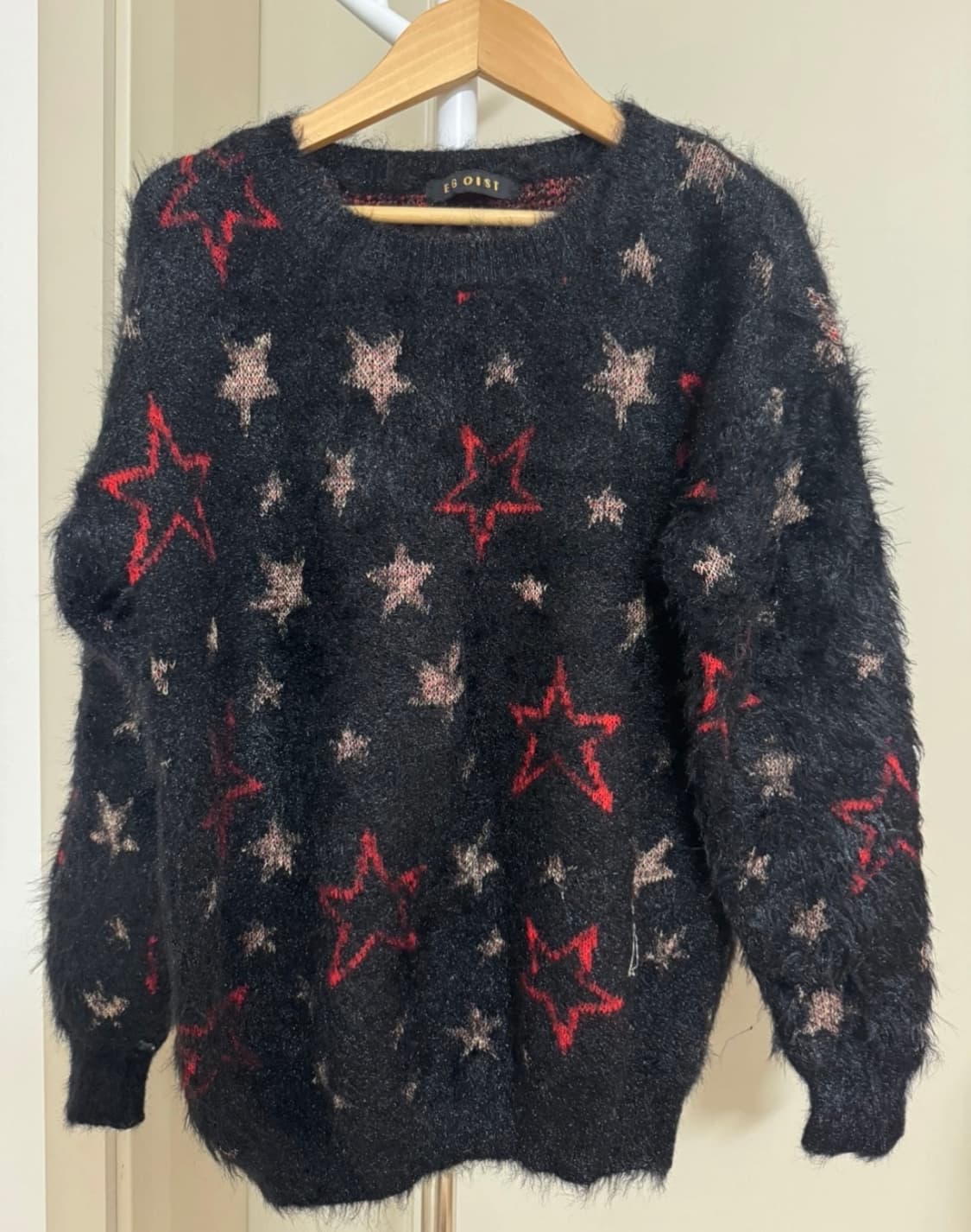 에고이스트 블랙별 니트 상품이미지1