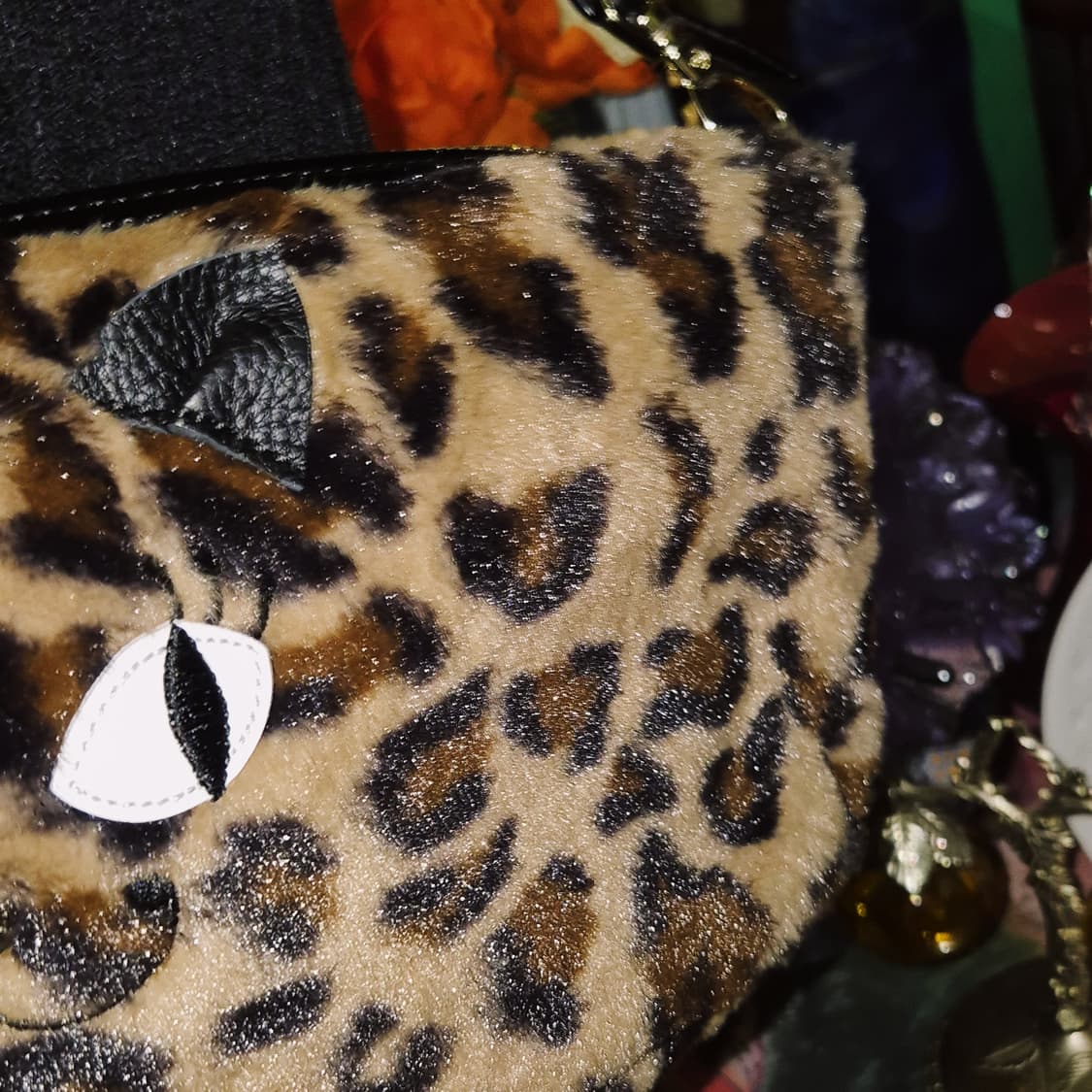 안나수이 레오파드 퍼 고양이 크로스백 상품이미지8