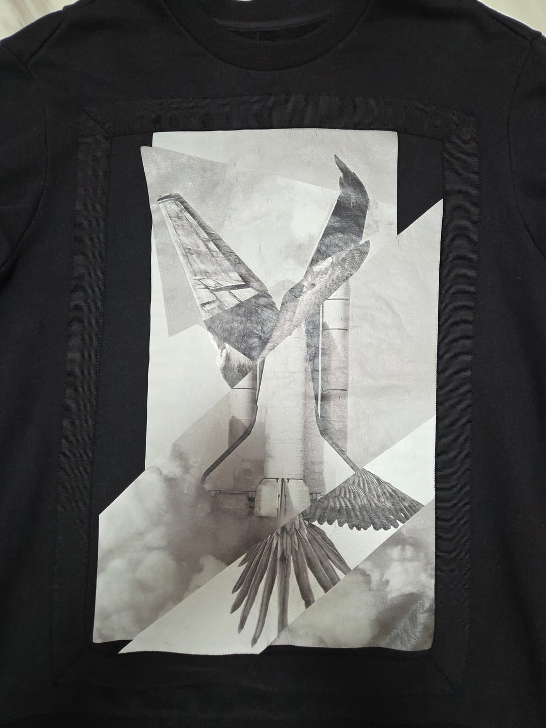 시스템옴므 그래픽 사이드지퍼 맨투맨 상품이미지4