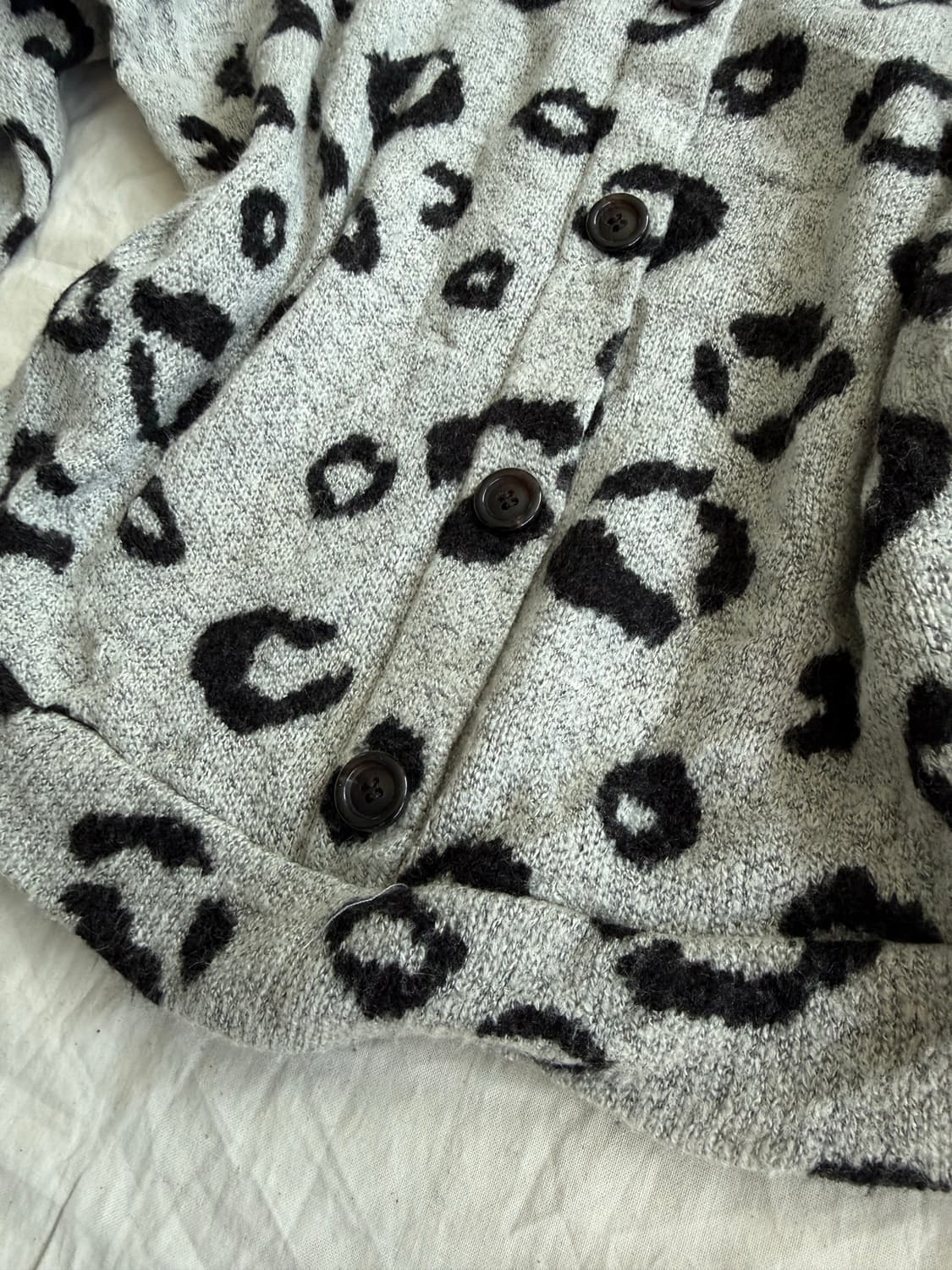 잉그니 호피 갸루 니트탑 상품이미지7