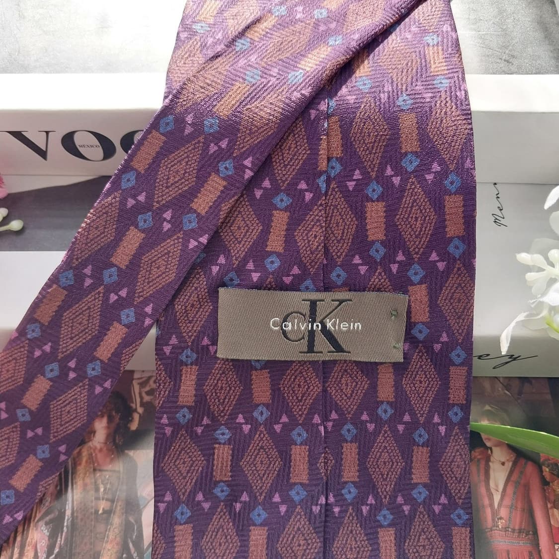 캘빈 클라인 실크 퍼플 기하 패턴 넥타이 9.8cm A+등급 K1882
 상품이미지6