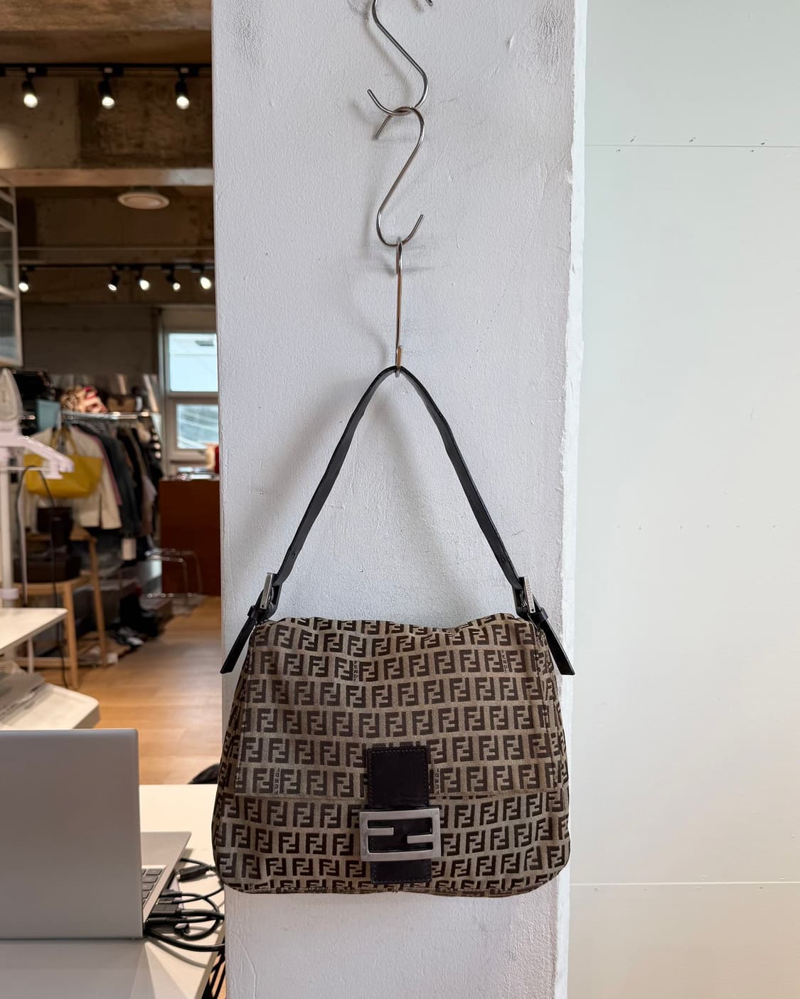 펜디 브라운 주카 맘마백  상품이미지2