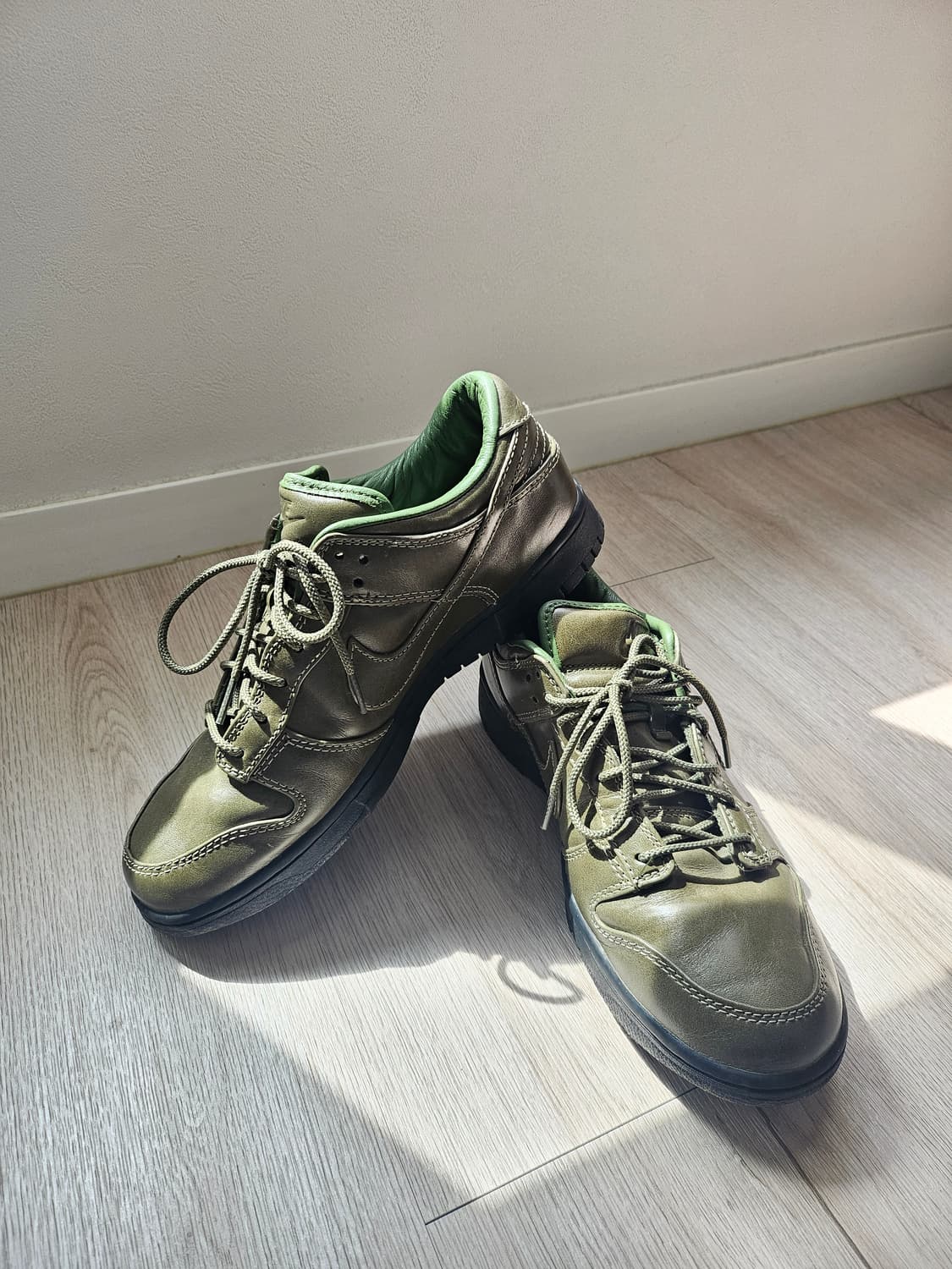 나이키 덩크 로우 레트로 프리미엄 QS 아미 올리브앤블랙 280 상품이미지1