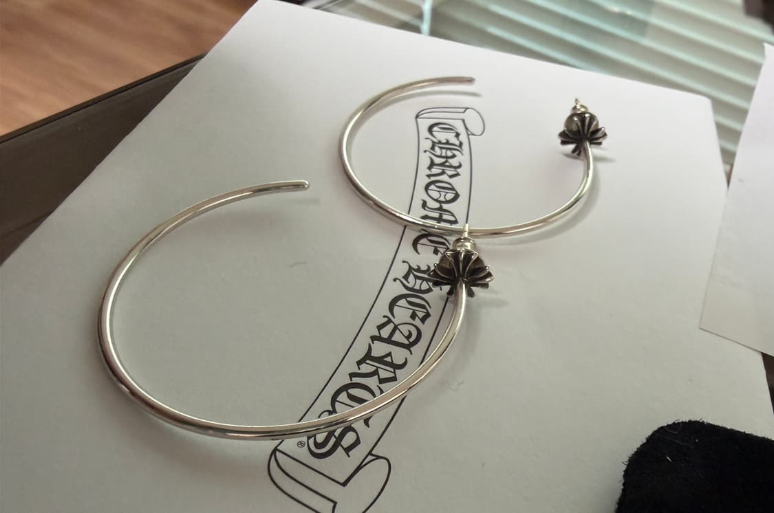 크롬하츠 플러스 후프 이어링 2pcs 일괄판매 상품이미지3