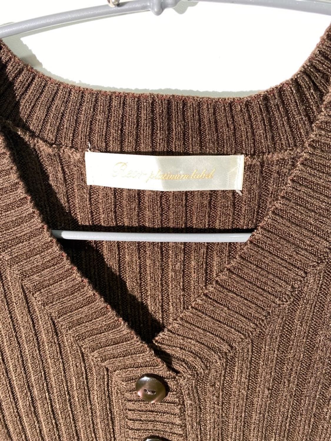 빈티지 브이넥 니트 상품이미지3