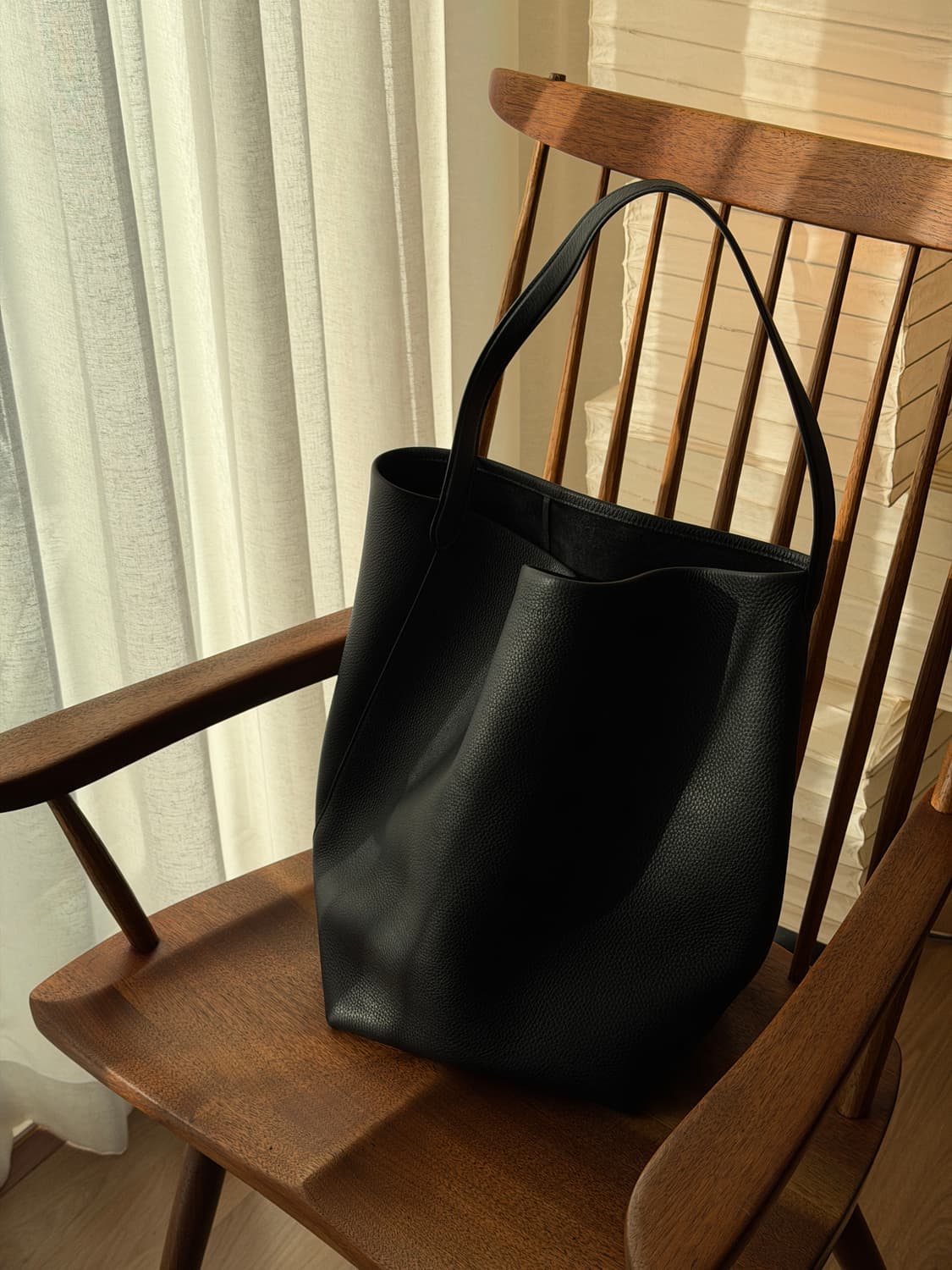 더로우 ns 파크백 라지 블랙 상품이미지1