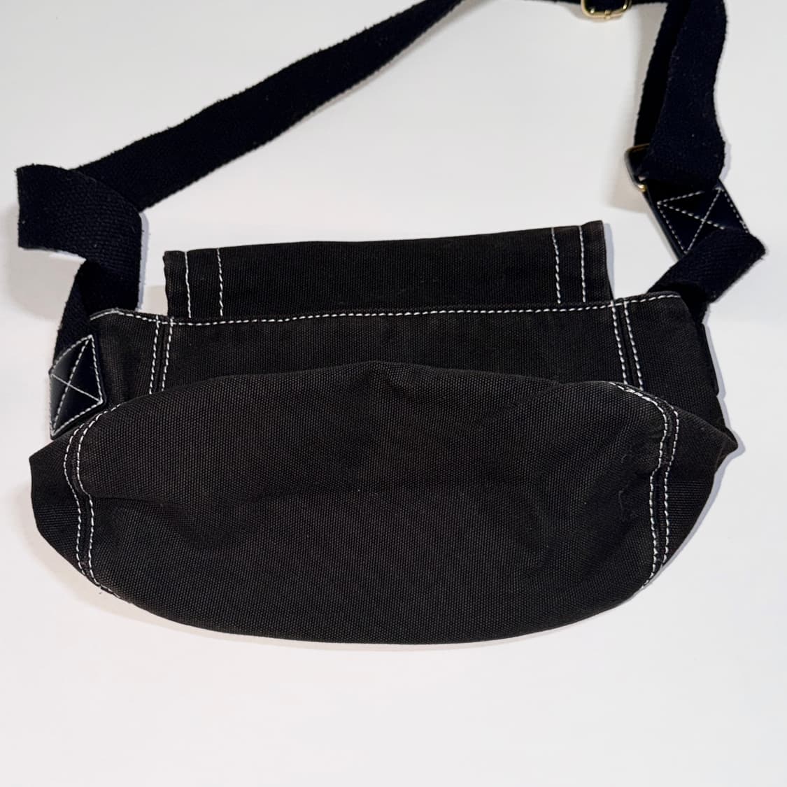 비비안웨스트우드 코튼 캔버스 숄더백 상품이미지5