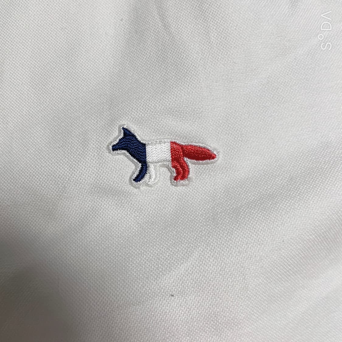 메종키츠네 화이트 셔츠 폭스 로고 상품이미지3