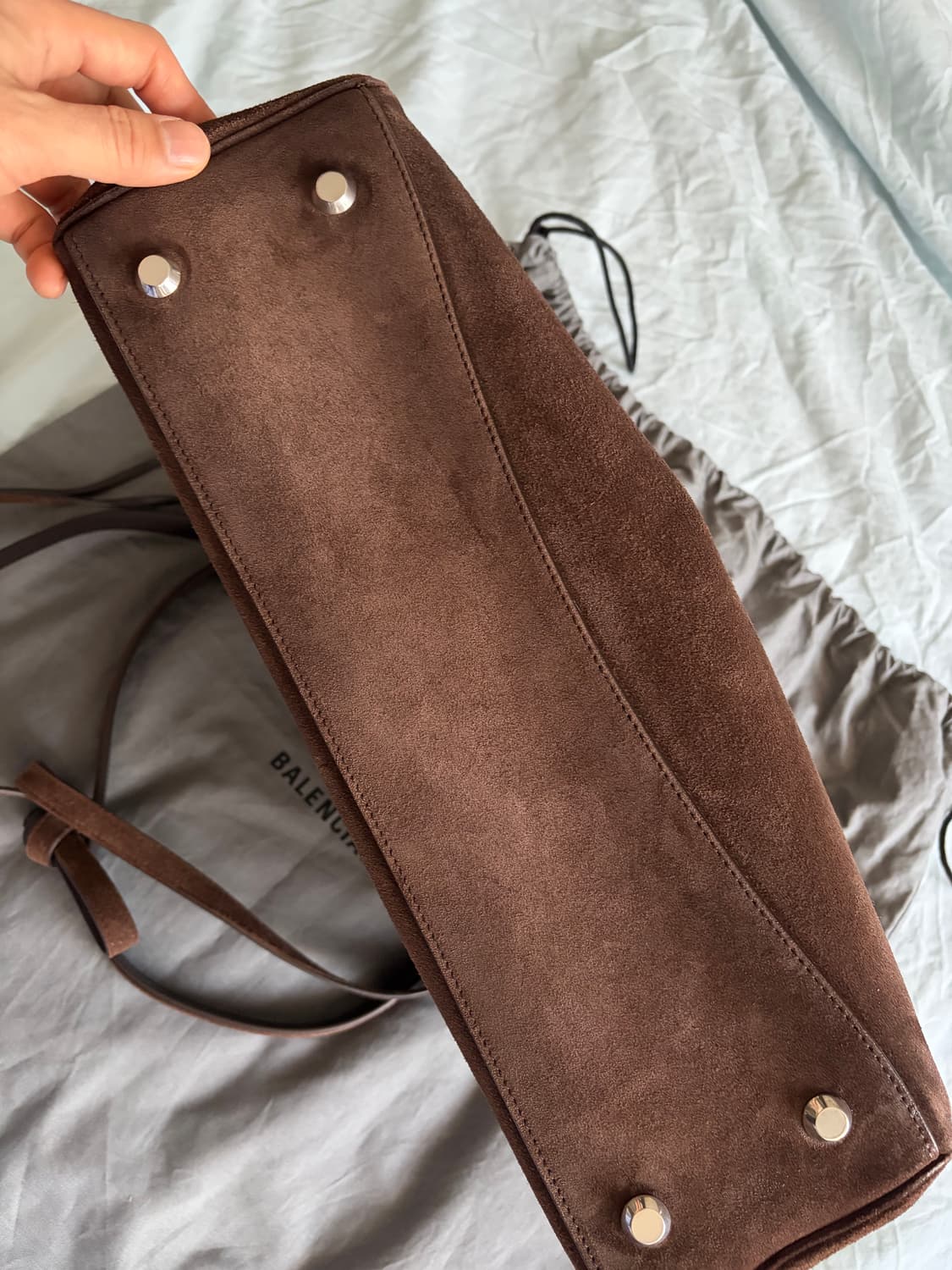 발렌시아가 로데오백 라지 스웨이드 상품이미지4