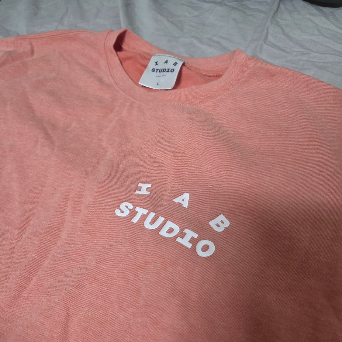 IAB STUDIO Salmon T shirt L size 상품이미지3