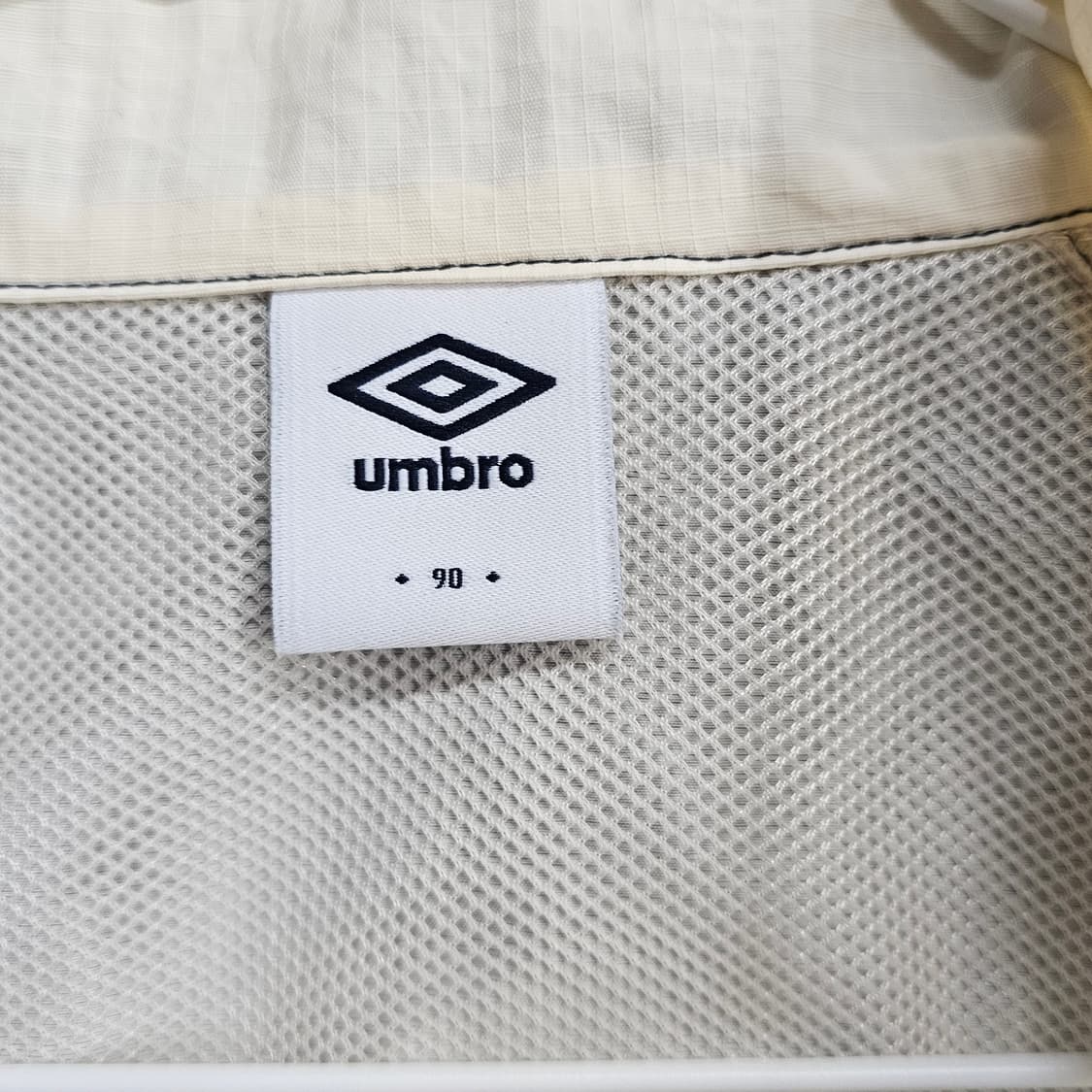 90(95~100)엄브로 아노락 바람막이 반팔 상품이미지9