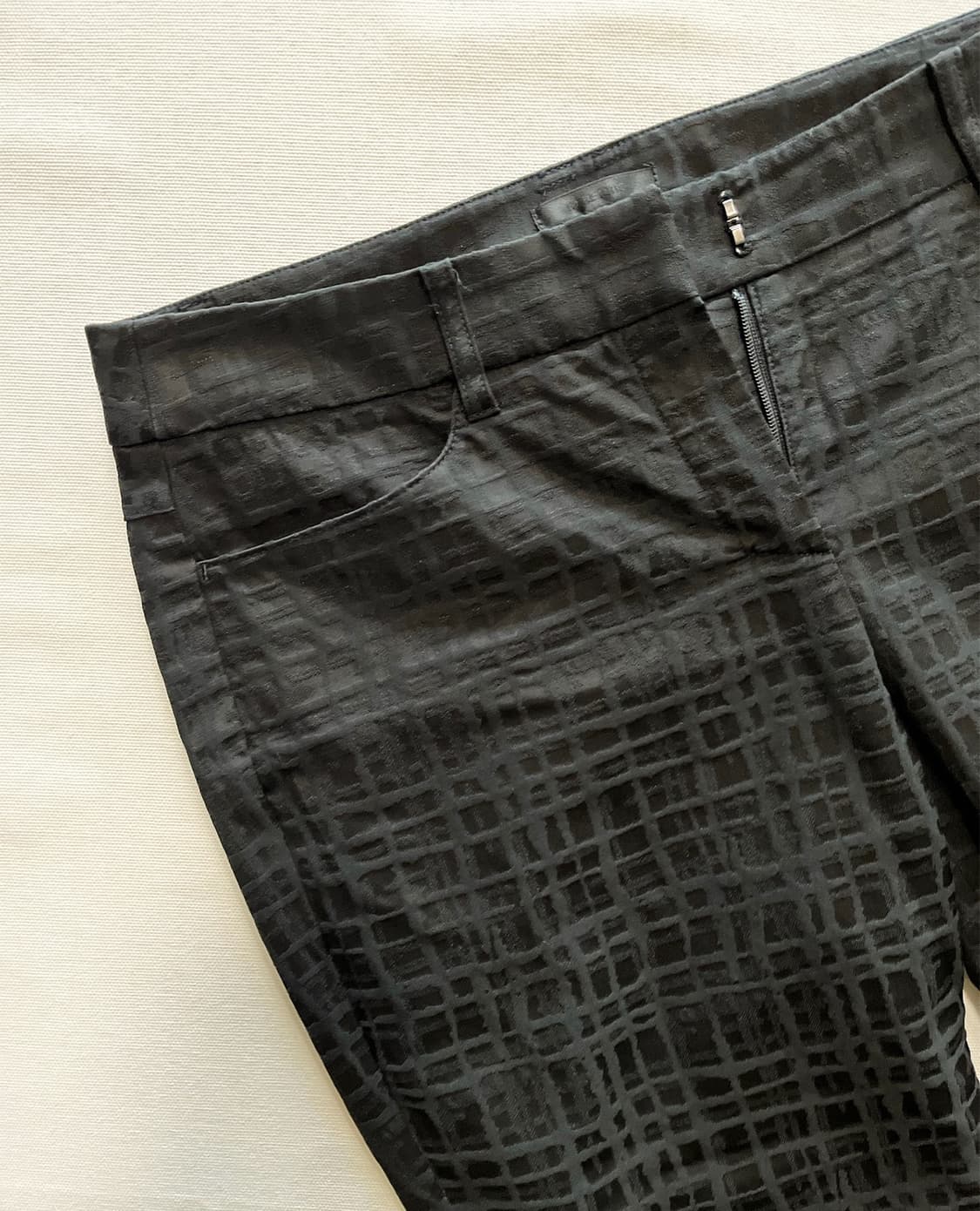 TO BE CHIC slim-fit shorts 상품이미지3