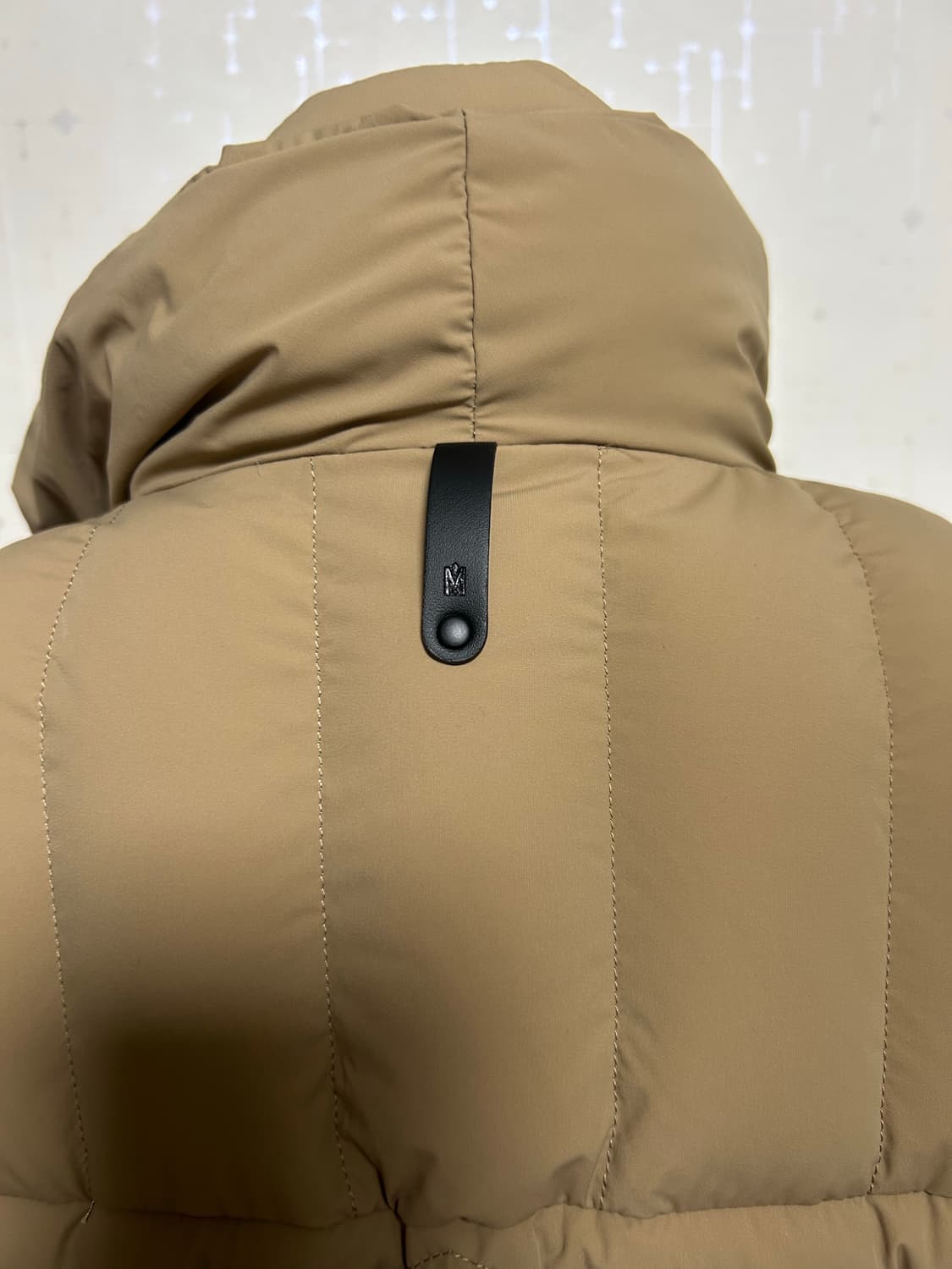 맥케이지 일레나 여성패딩 다크카멜색상 상품이미지7