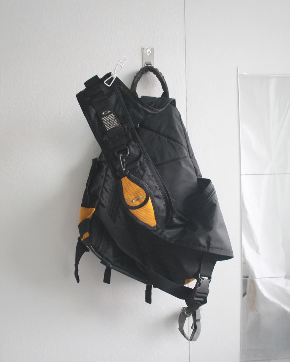 00‘s OAKLEY TECHNICAL SLING BAG 상품이미지2