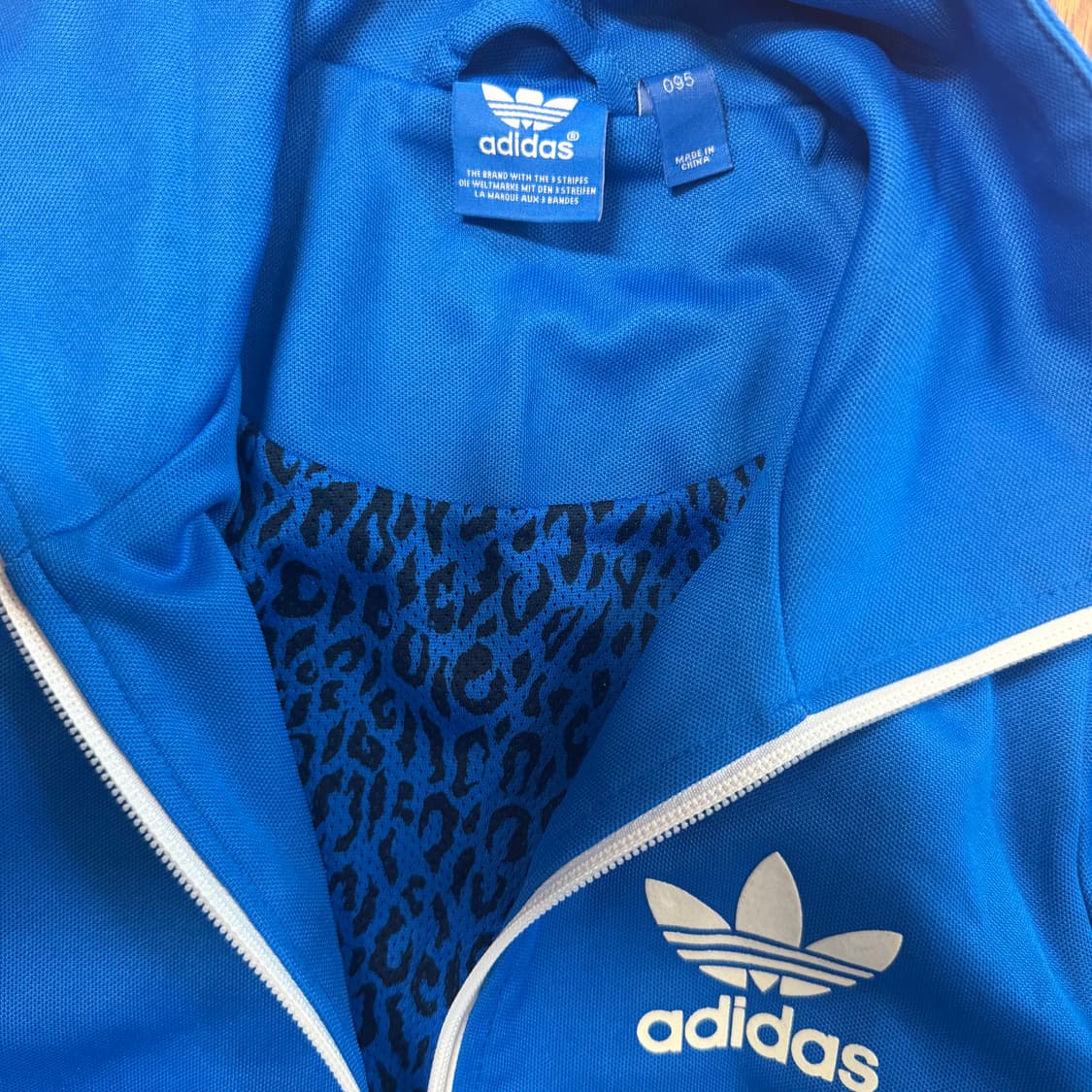 아디다스 유로파 트랙탑 블루 져지 상품이미지2