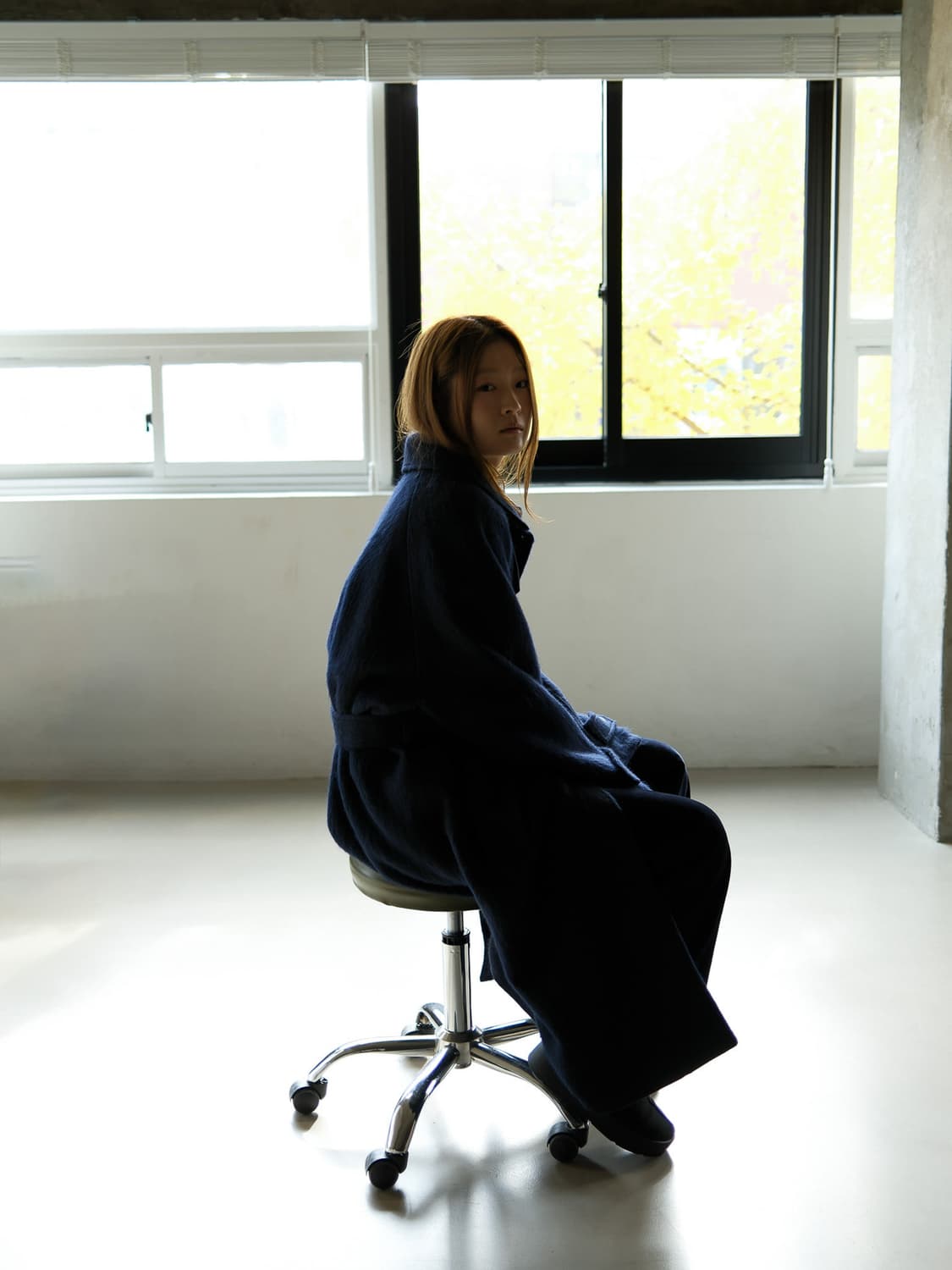 Taey 태이 코트 overfit alpaca coat (navy) 상품이미지9