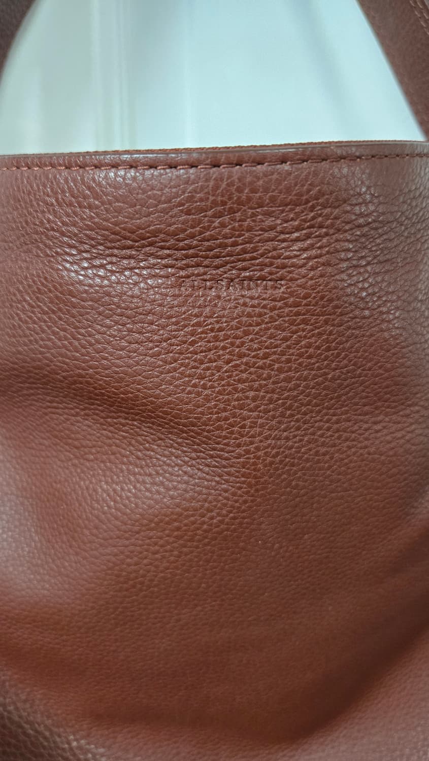 올세인츠 레더숄더백 상품이미지2