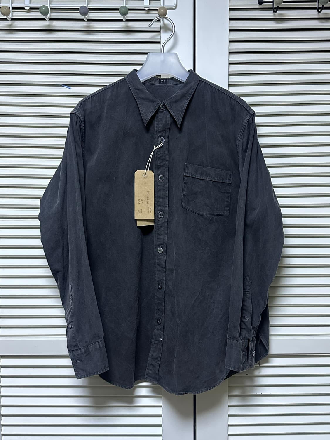 [15] 타이가타카하시 내로우카라 셔츠 수미 다이드 블랙 상품이미지2