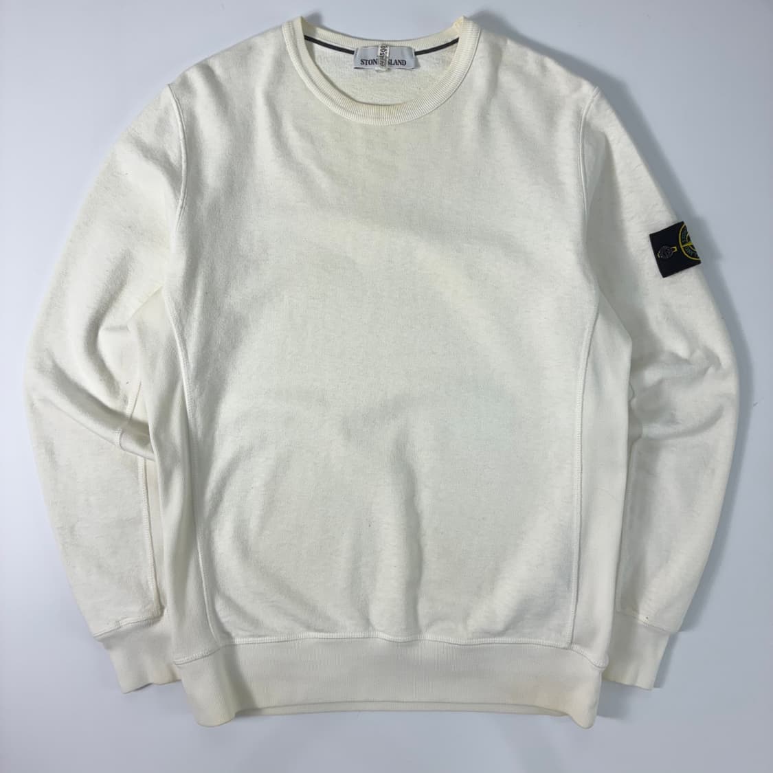 Stone Island 스톤 아일랜드 화이트 와펜 맨투맨 상품이미지1