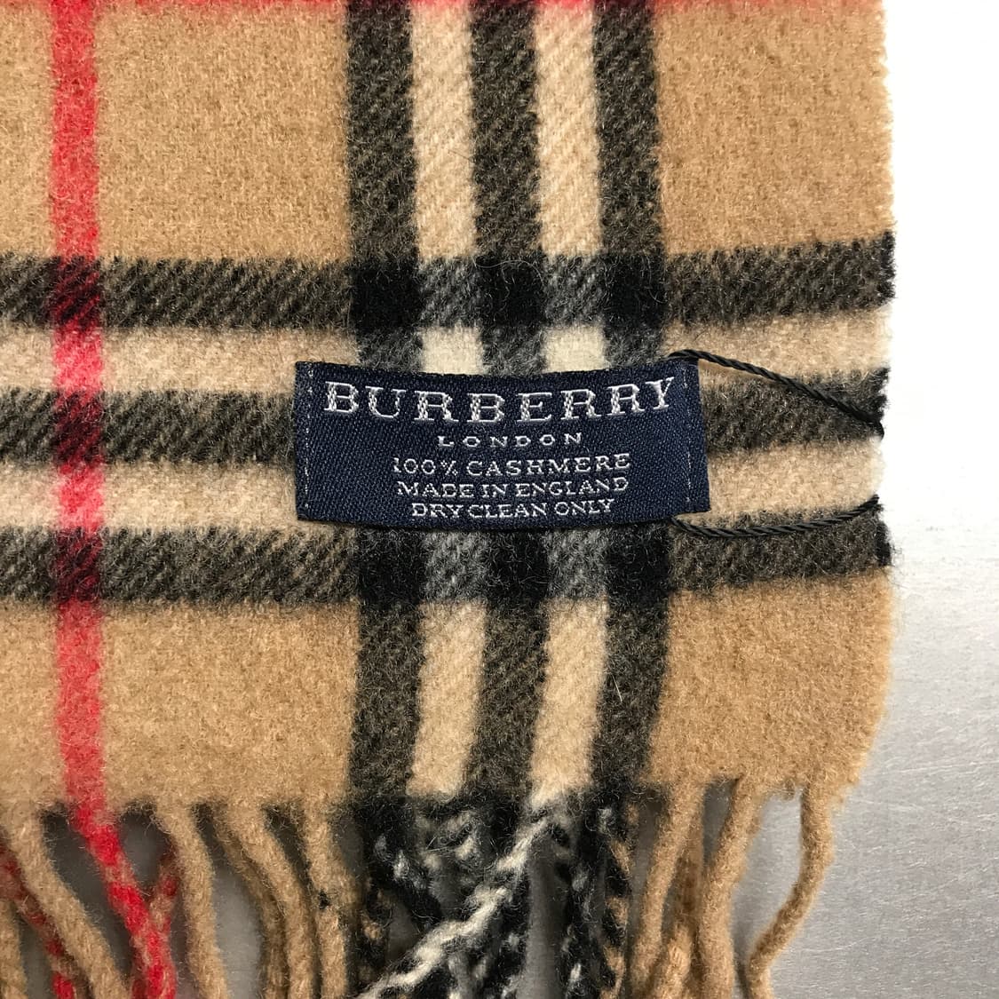버버리 정품 캐시미어 머플러 베이지 상품이미지4