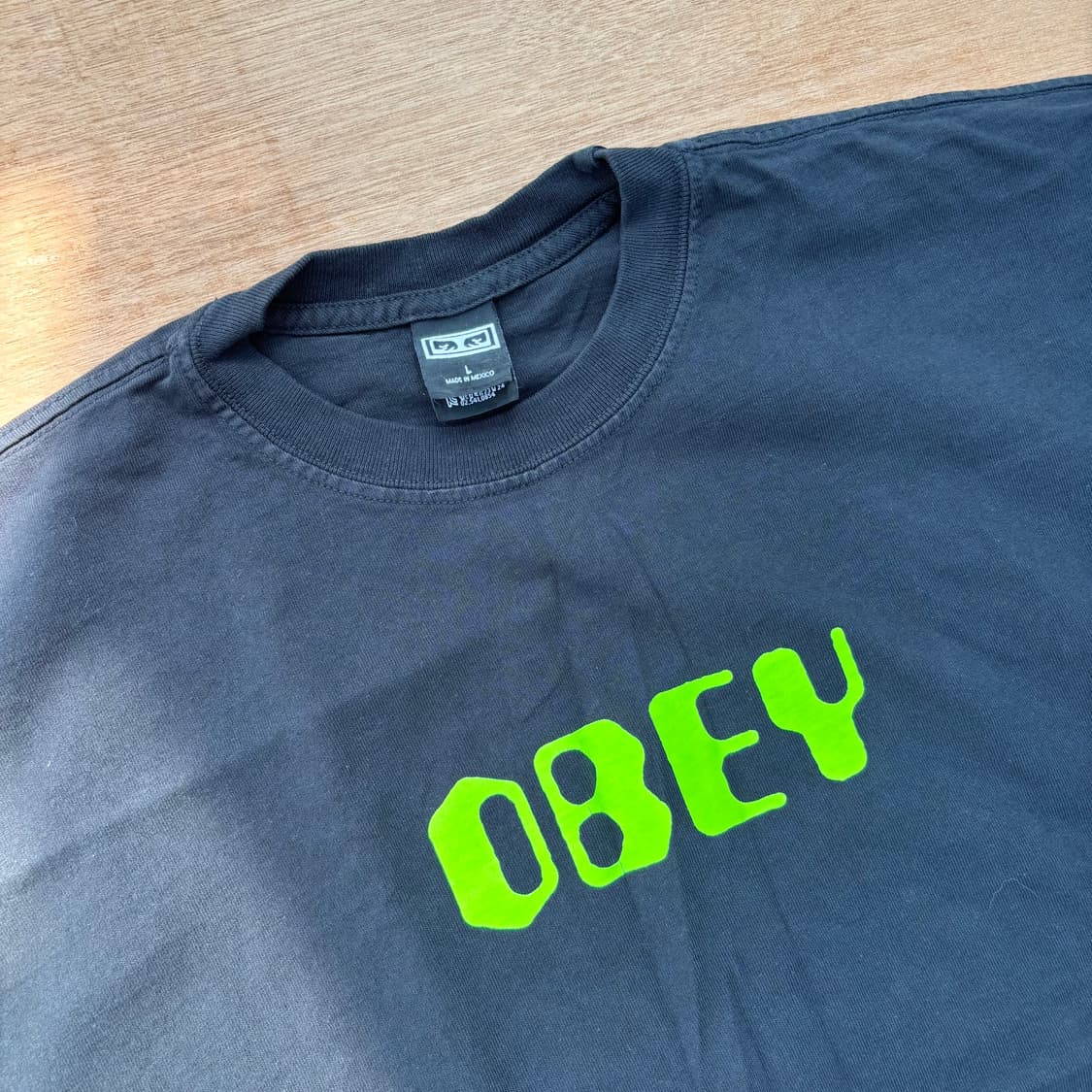 Obey Distorted Face Print T-Shirt  오베이 상품이미지2