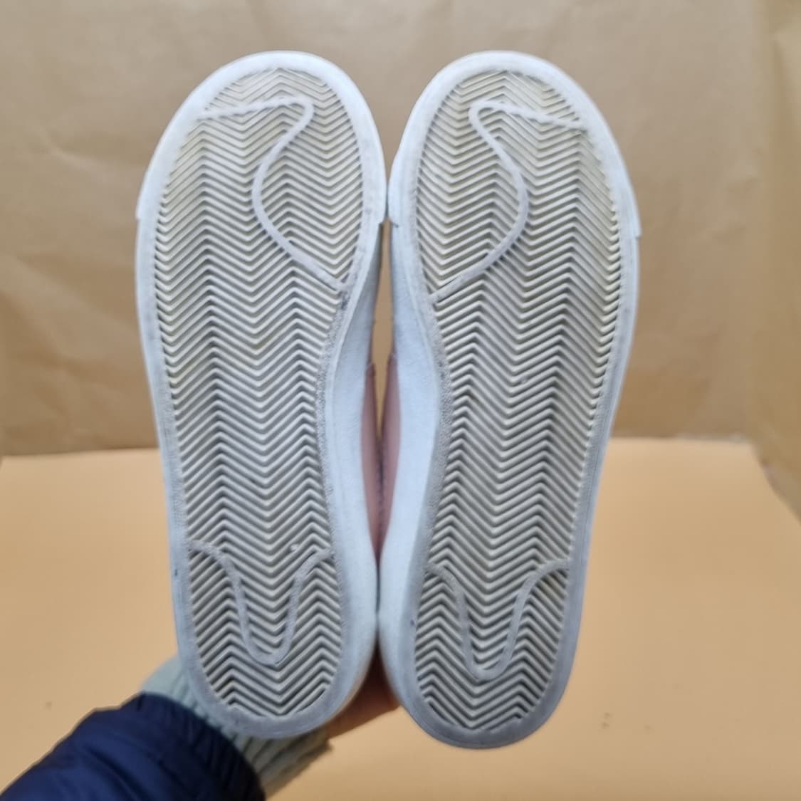 나이키 블레이져77 핑크 여성운동화230. 상품이미지3