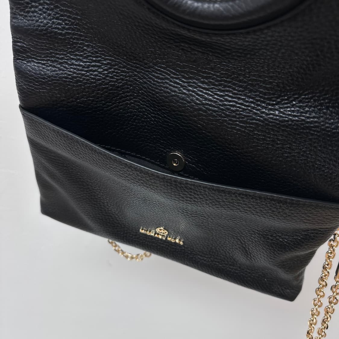 마이클코어스 블랙 레더 로지 토트백 크로스백 상품이미지7