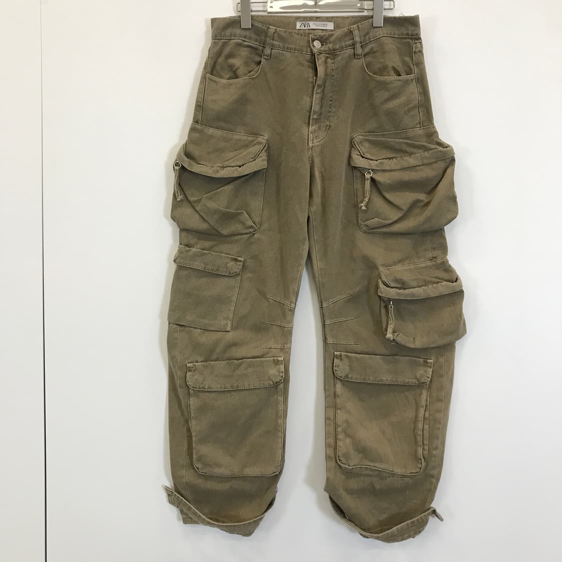 자라 유틸리티 멀티포켓 카고팬츠 [32] 상품이미지1