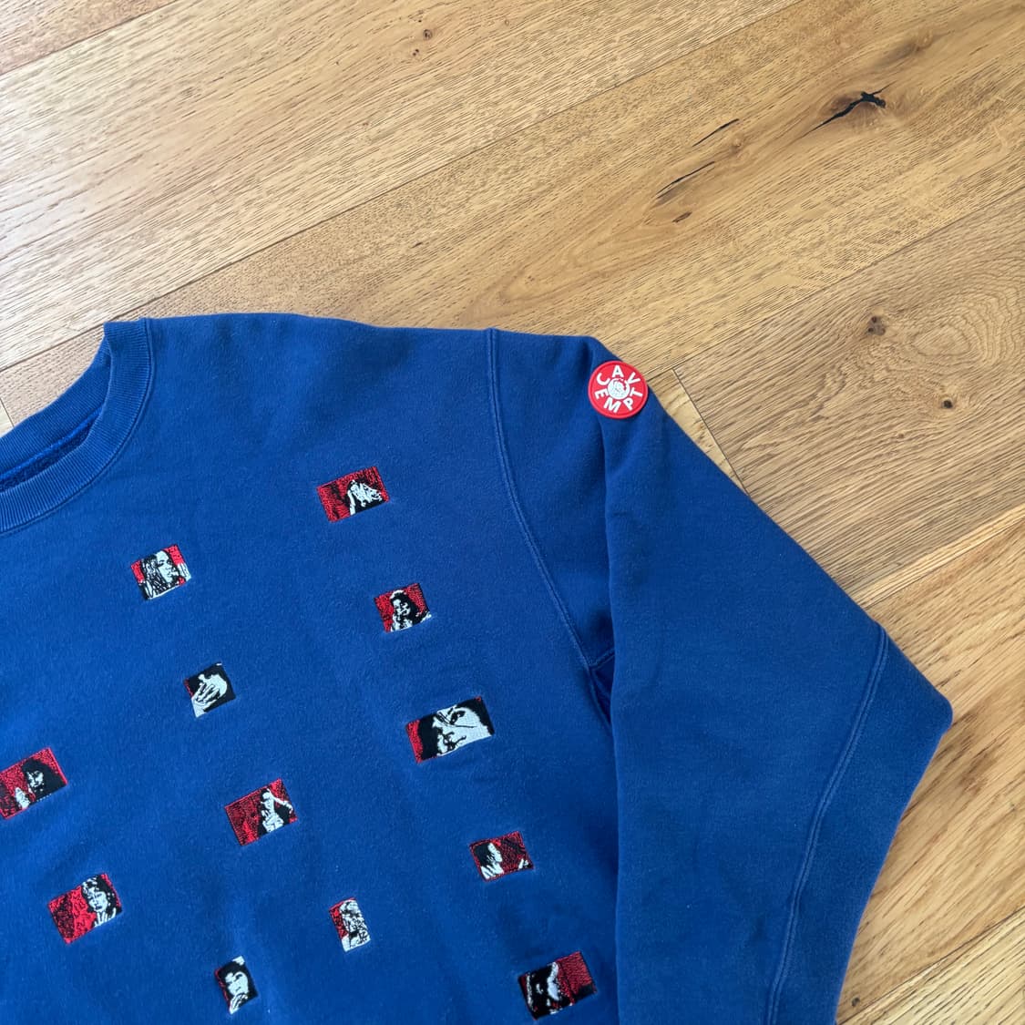 카브엠트 스웻셔츠 상품이미지3