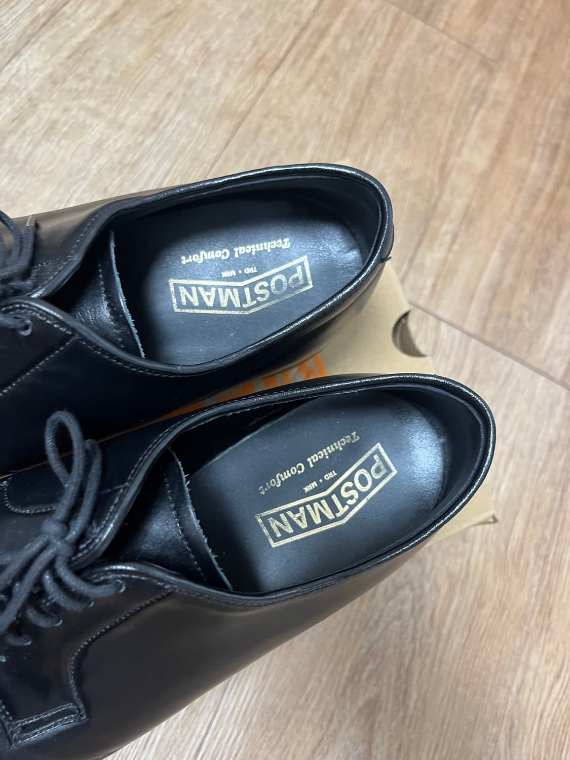 포스트맨 커뮤터 280 상품이미지3