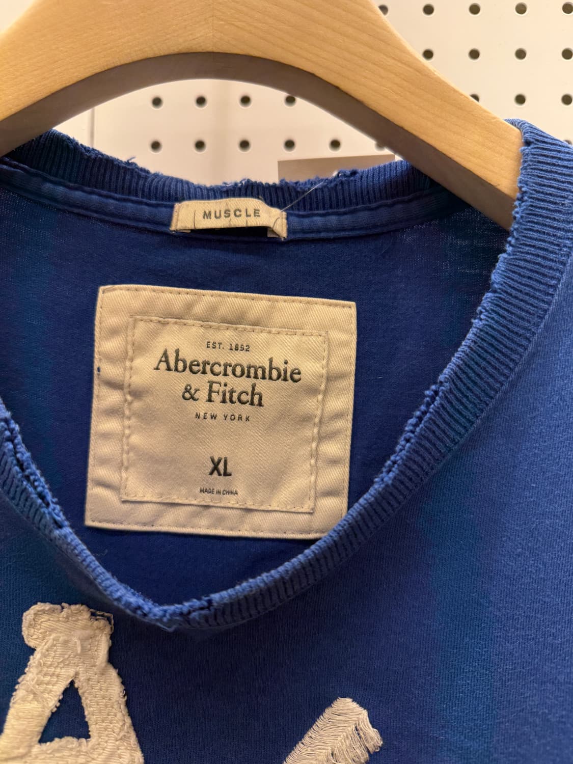 아베크롬비 로고 디스트로이드 반팔 티셔츠 U1422 상품이미지5