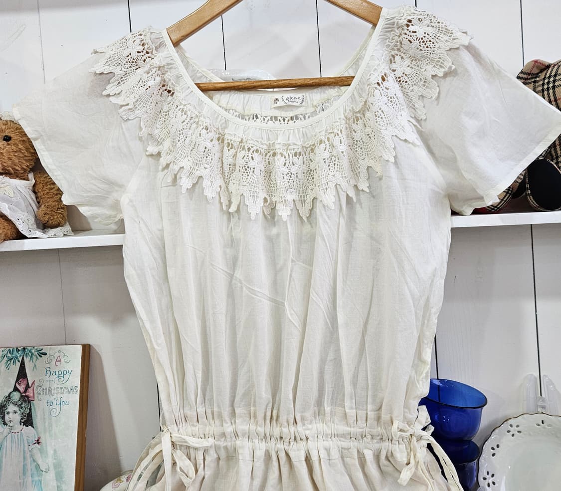 엑시즈팜(Axes Femme) 아이보리 레이스 티어드 원피스 상품이미지3