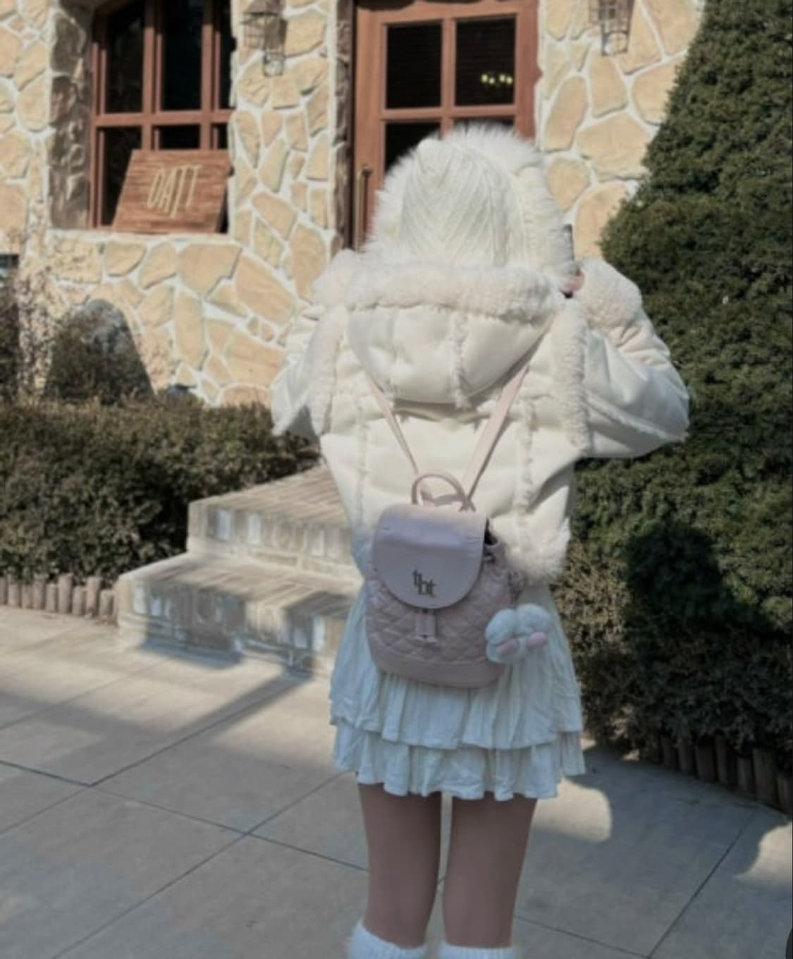 쓰리타임즈 베이비 퍼 후디 무스탕 상품이미지1