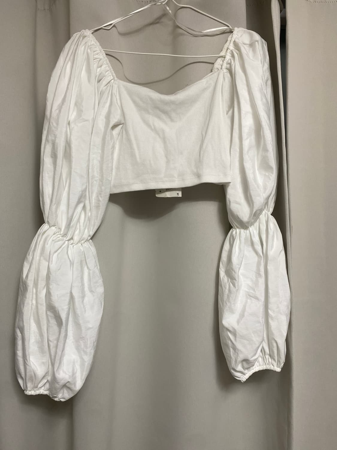 zara 퍼프 크롭 블라우스 상품이미지2