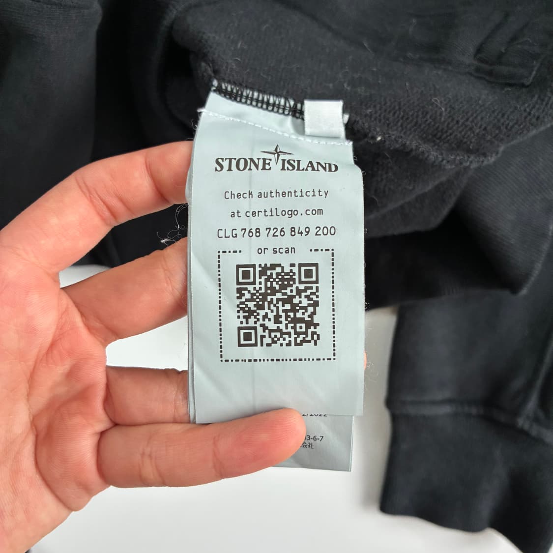 Stone Island  스톤 아일랜드 와펜 블랙 후드집업 상품이미지5