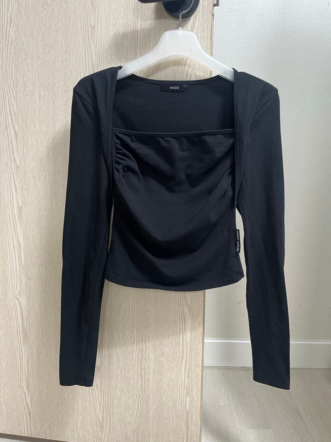 므넴 mnem bolero shirring top (black) 상품이미지1