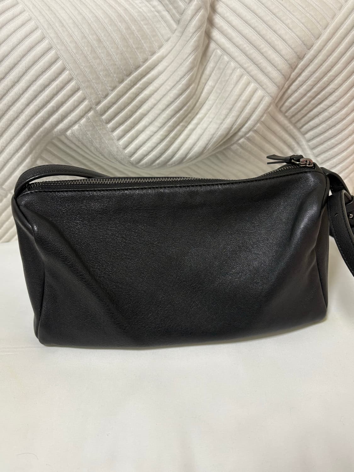 파사드패턴 빈티지 캐빈백 미디엄 블랙 풀구성 상품이미지6