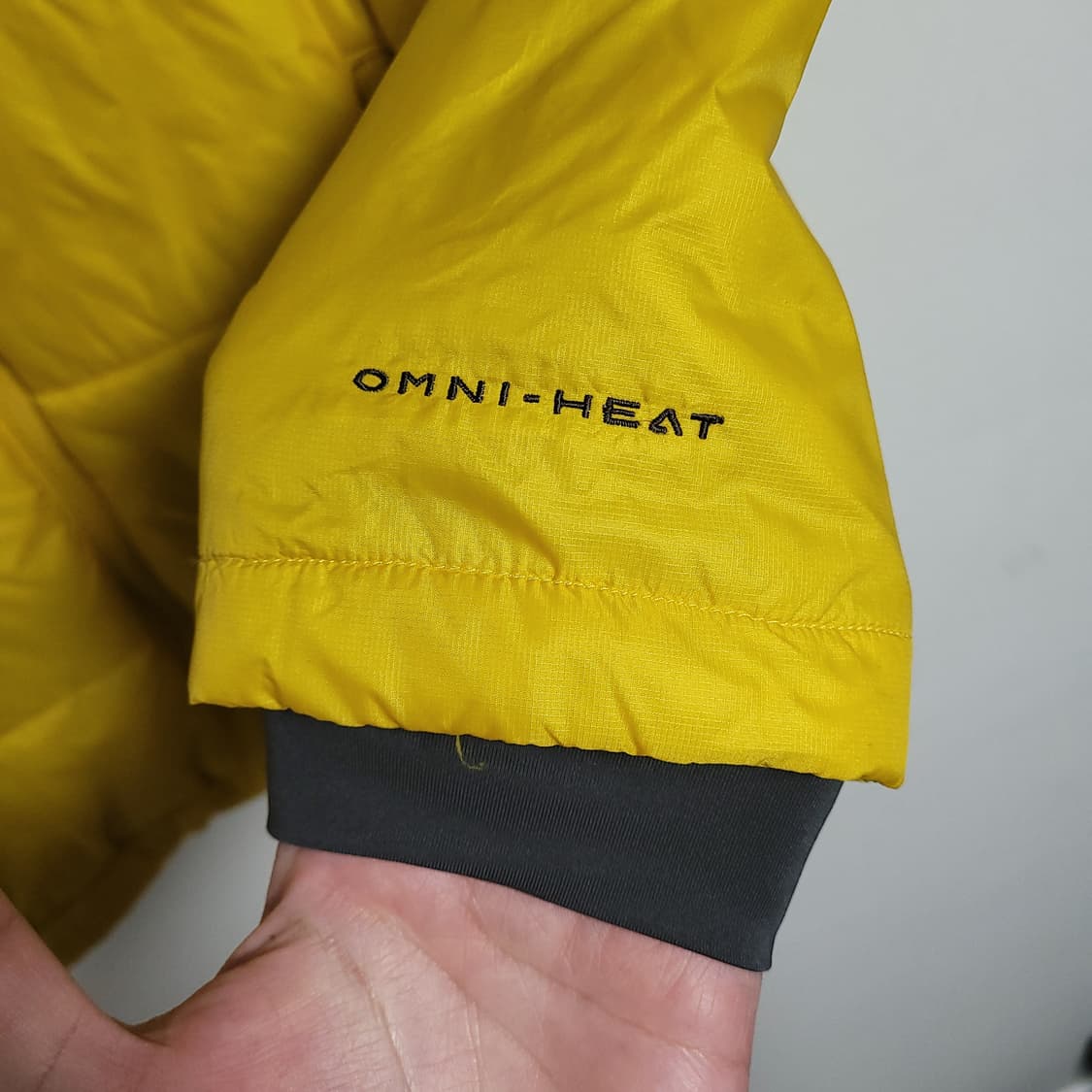(95) COLUMBIA 컬럼비아 옴니히트 옐로우 패딩 점퍼 상품이미지5