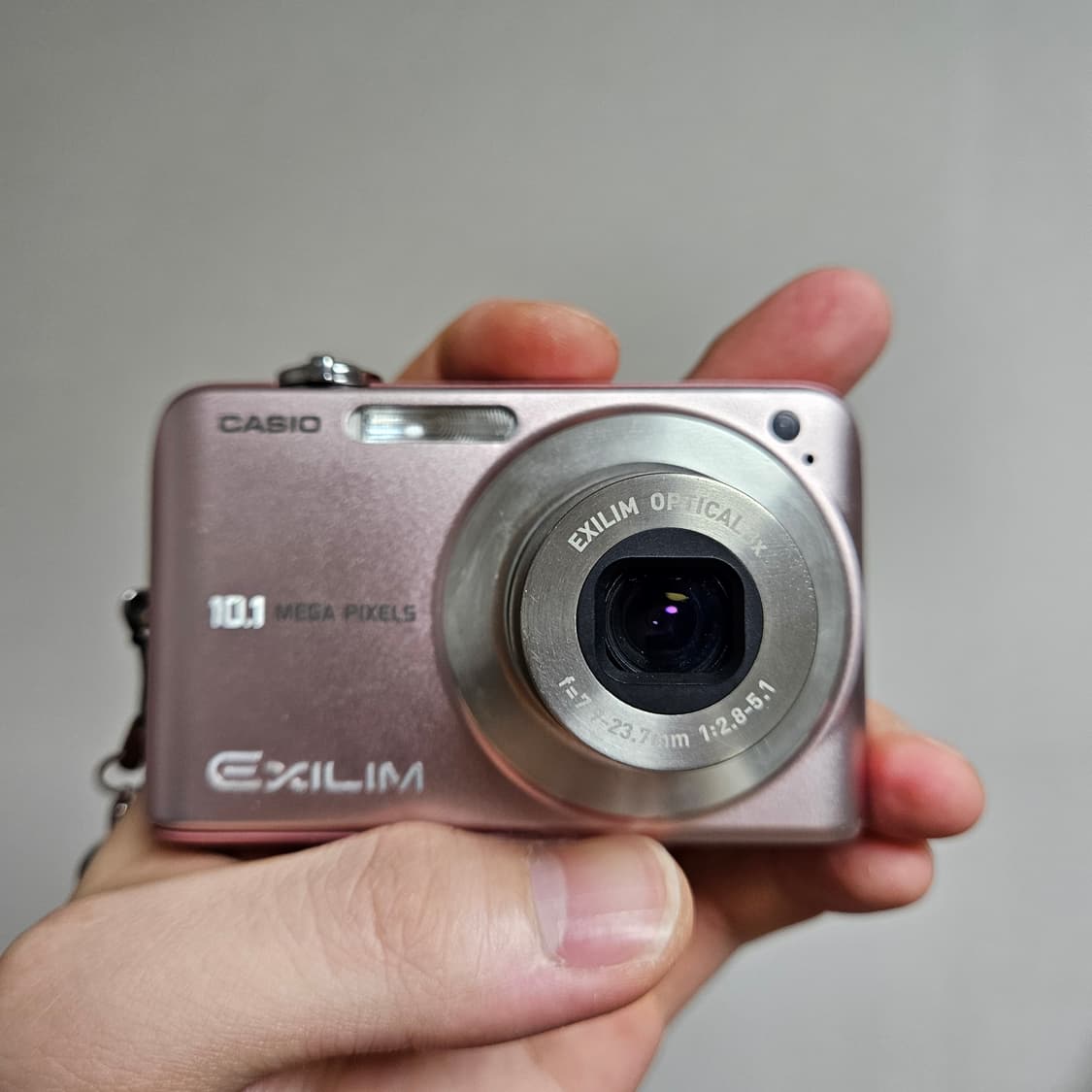 [은채 디카] 카시오 엑슬림 EX-Z1050 핑크 디카 르세라핌 상품이미지2
