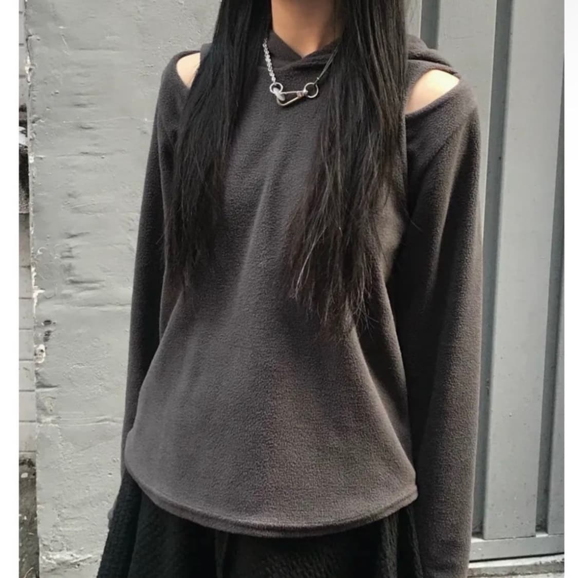 어깨트임 플리스 후드집업 상품이미지1