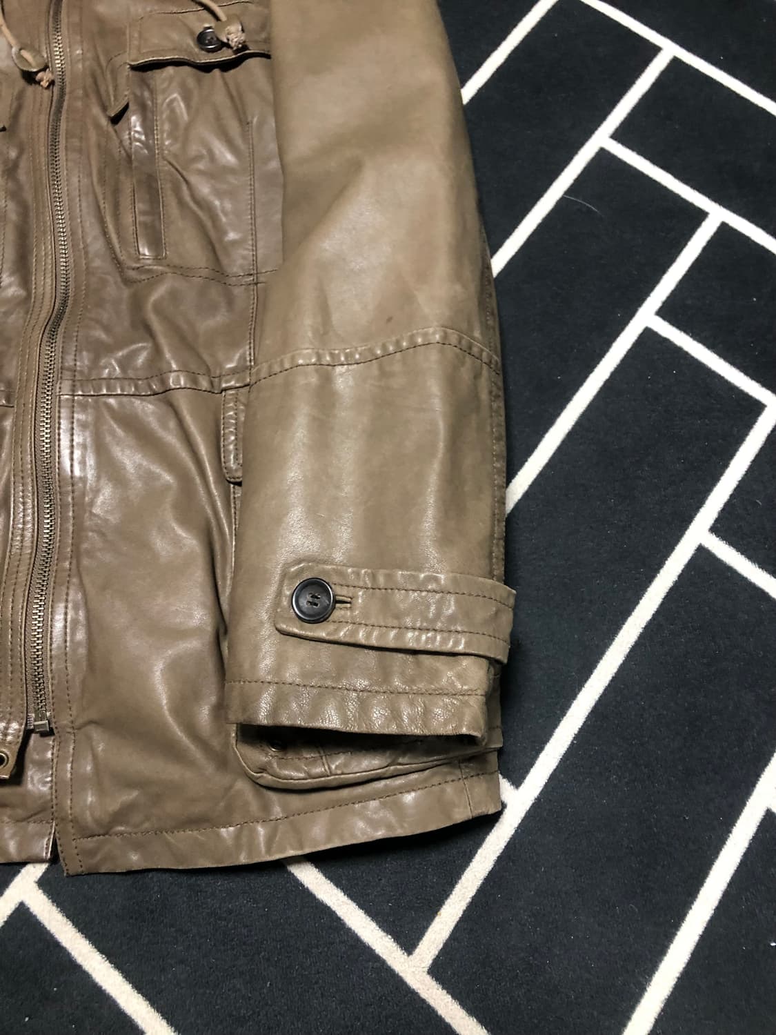 (90%할인중)타임옴므 리얼양가죽 무스탕 코트/발망 몽클레어 톰포드 톰브 상품이미지4