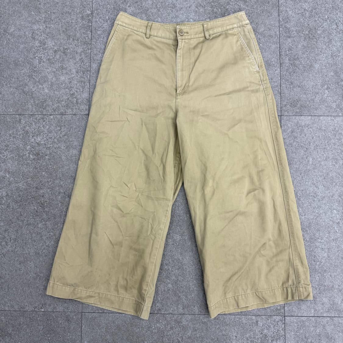 유니클로 숏 기장 면바지 상품이미지3