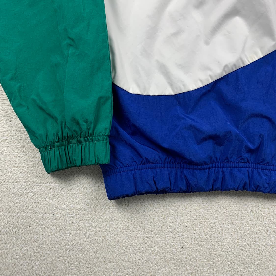 나이키 빅스우시 배색 우븐 바람막이 자켓 상품이미지4