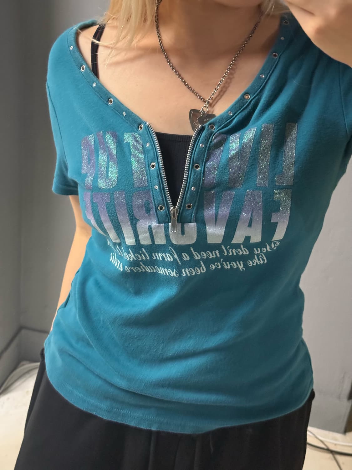 y2k zipper detail lettering top 상품이미지4