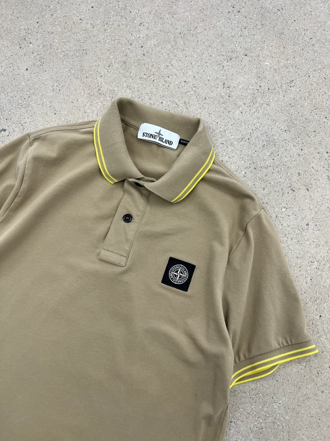 스톤아일랜드 로고 패치 배색 카라 티셔츠 상품이미지7