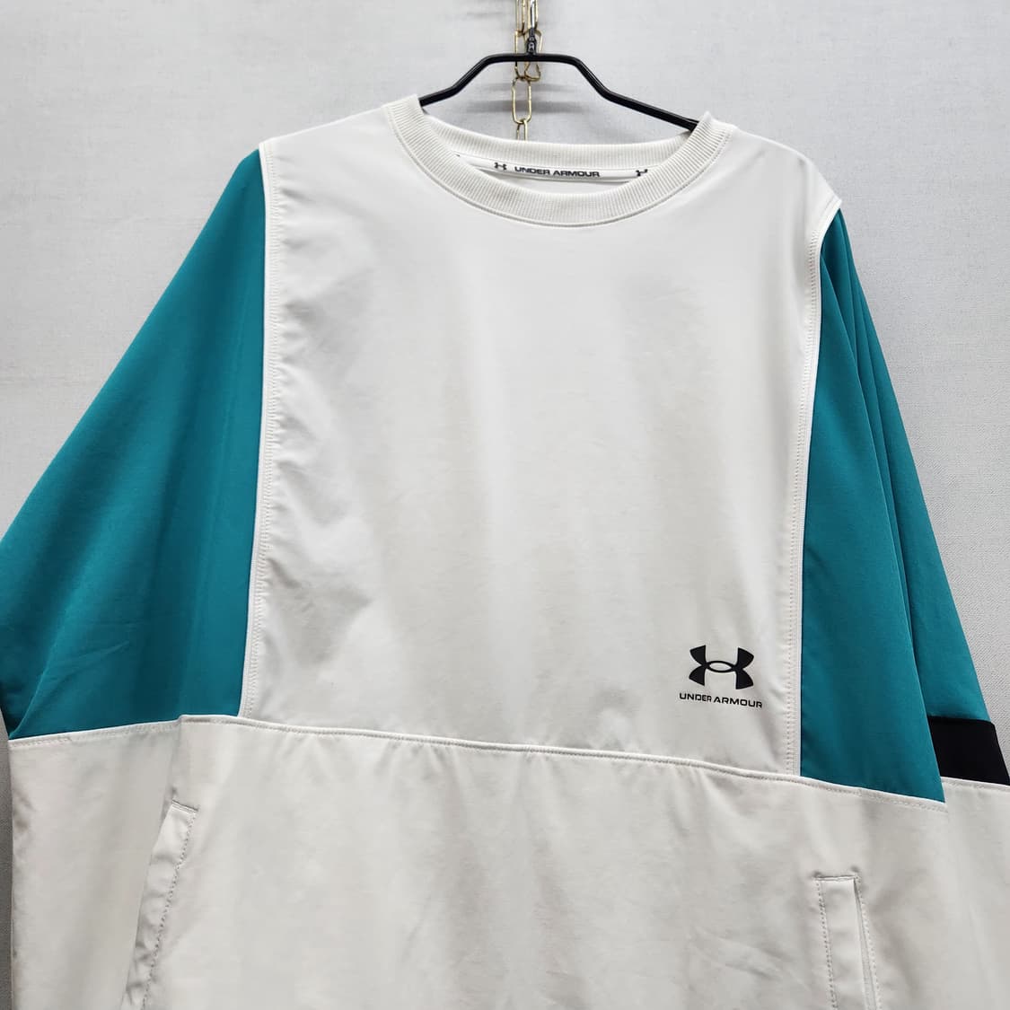 언더아머 로고 배색 스트링 웜업 크루넥 XL(3XL) 상품이미지2