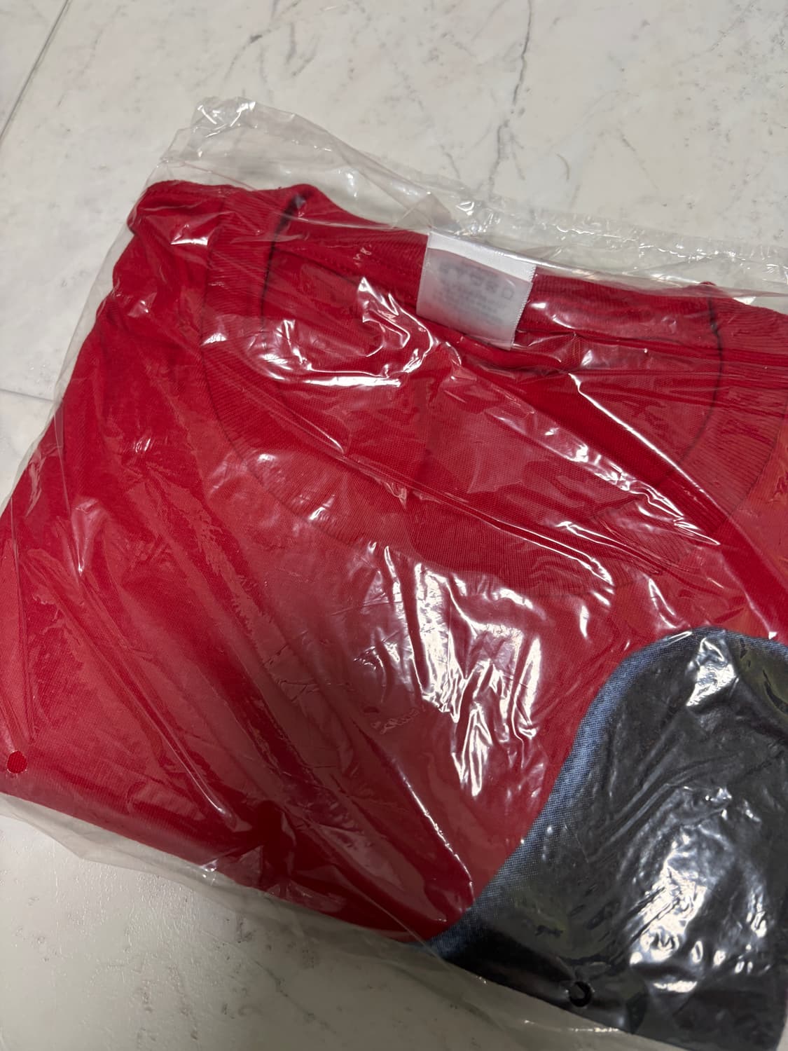 슈프림 스노우맨 티셔츠 레드 - 25FW 상품이미지3