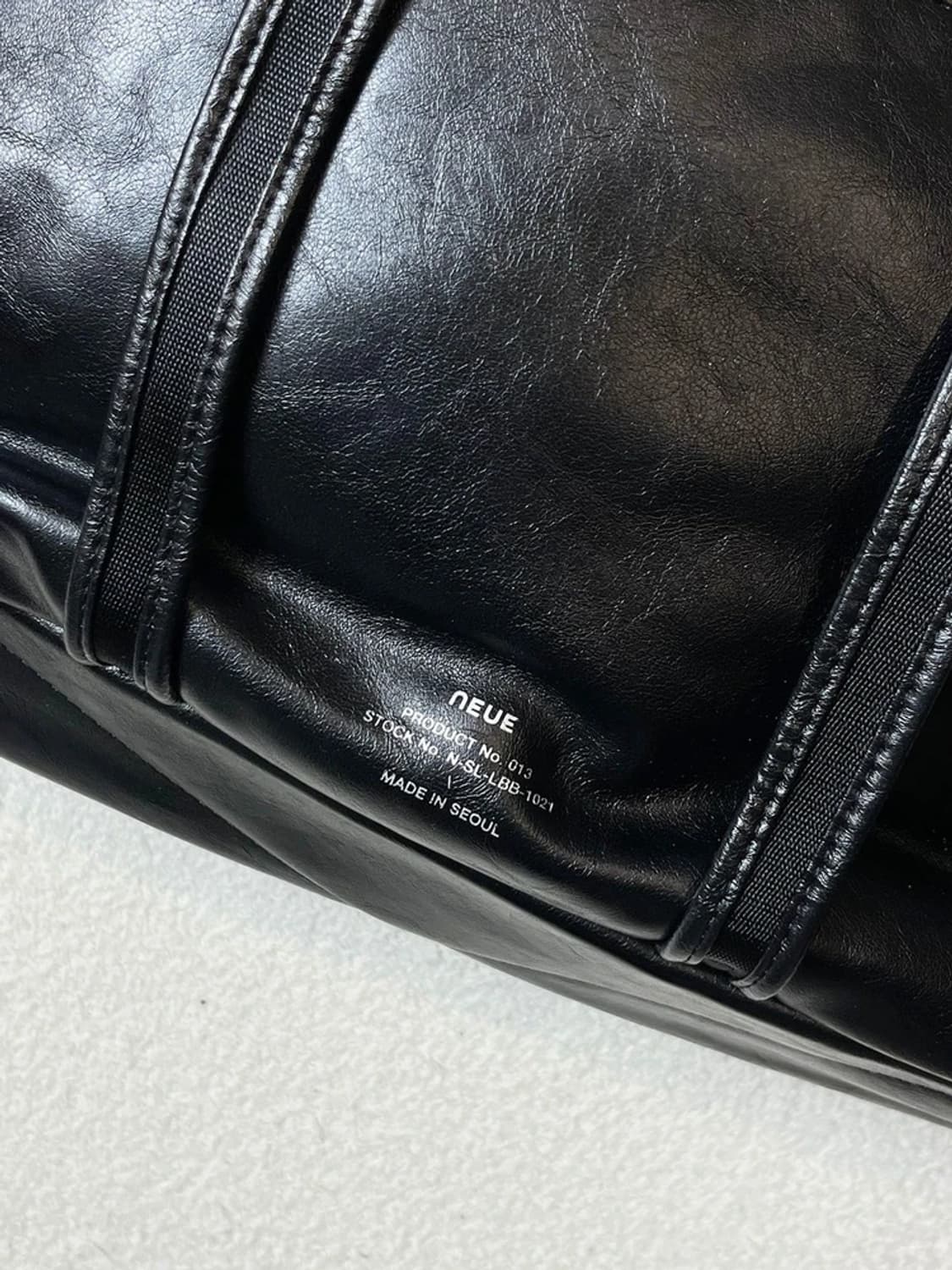 노이에 NEUE 올시즌 레더 보스턴백 A1861 상품이미지3